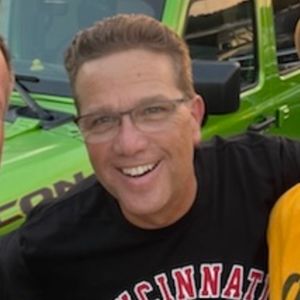 Meet your Posher, Thomas